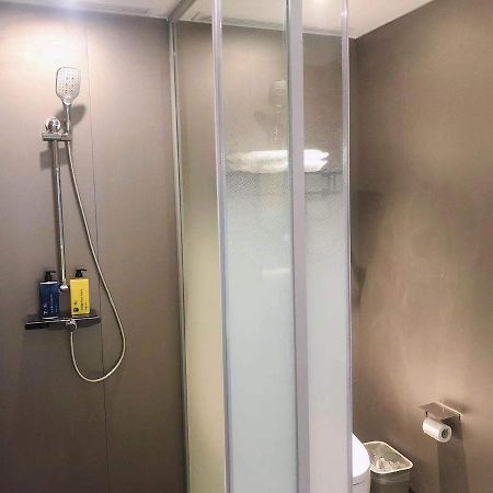 7Days Inn Shanghai Yichuan Road Exterior photo